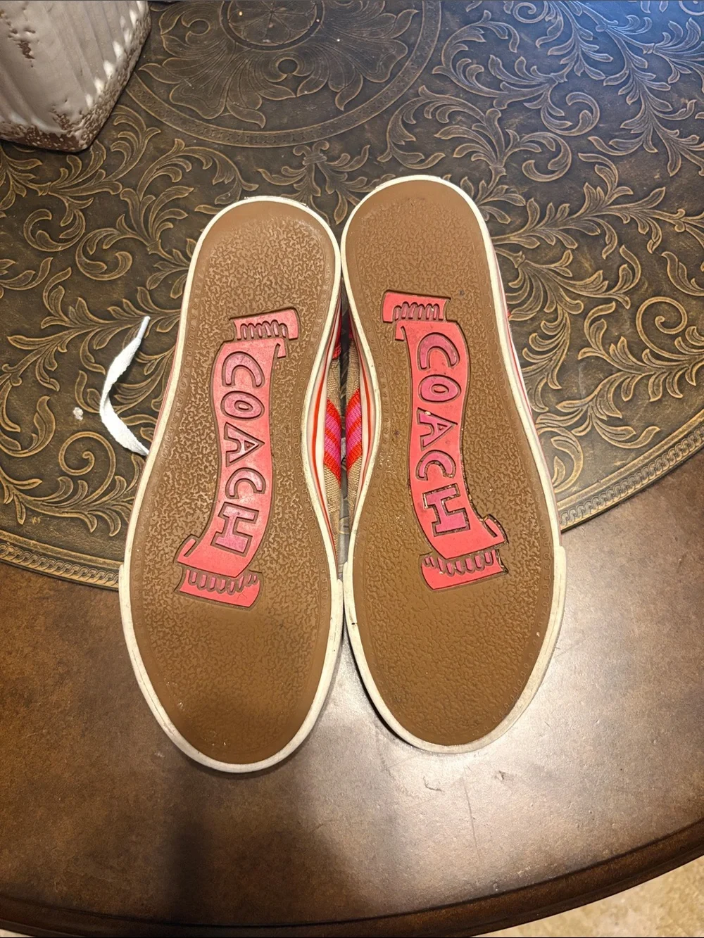 Coach Tan Signature Canvas Women’s Sneakers with Red Trim - Picture 4 of 4
